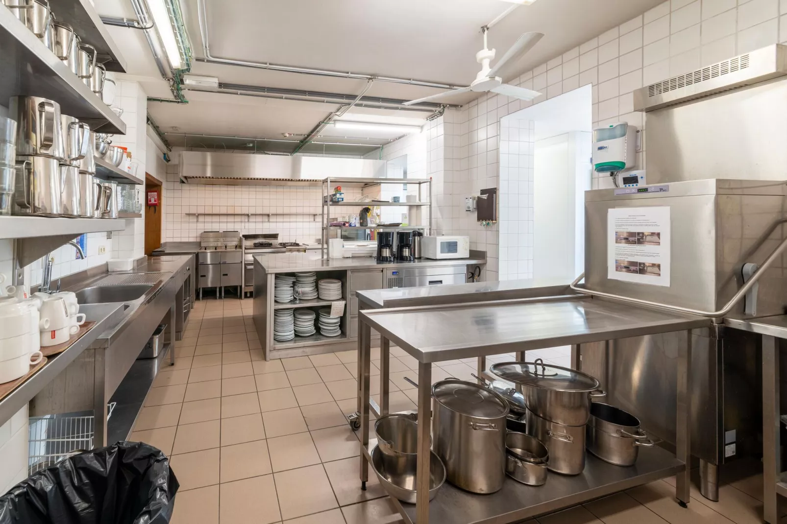 LPM Sporthouse-Kitchen