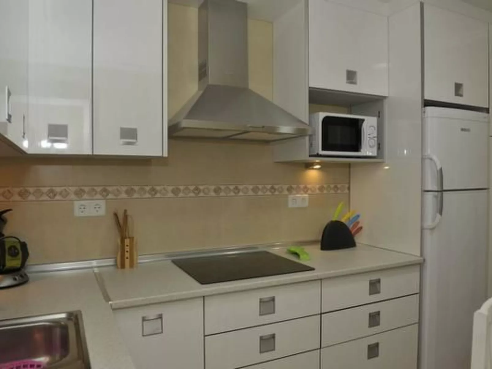 "Yovalu1" mit Balkon-Dedans