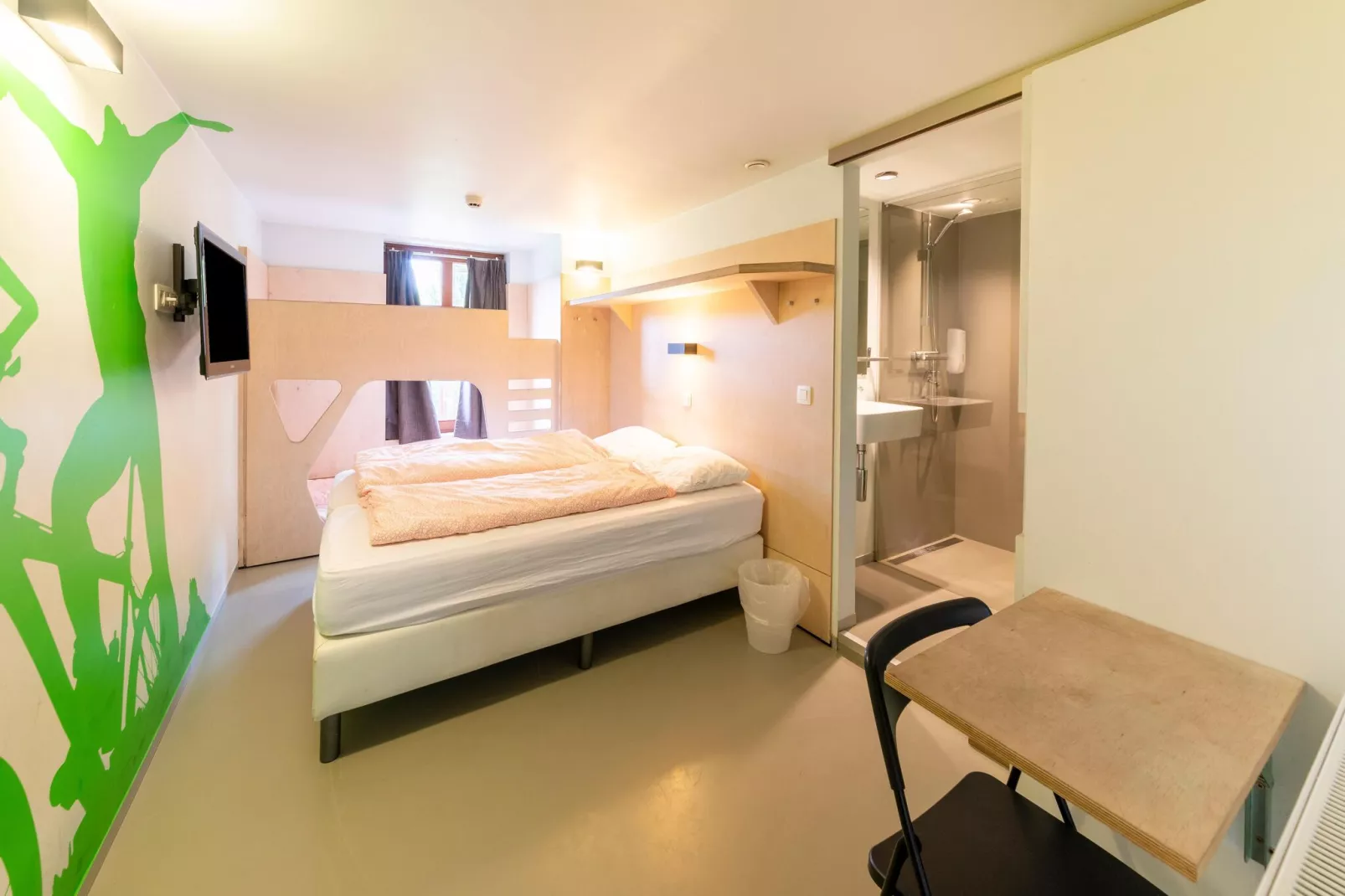 LPM Sporthouse-Bedroom