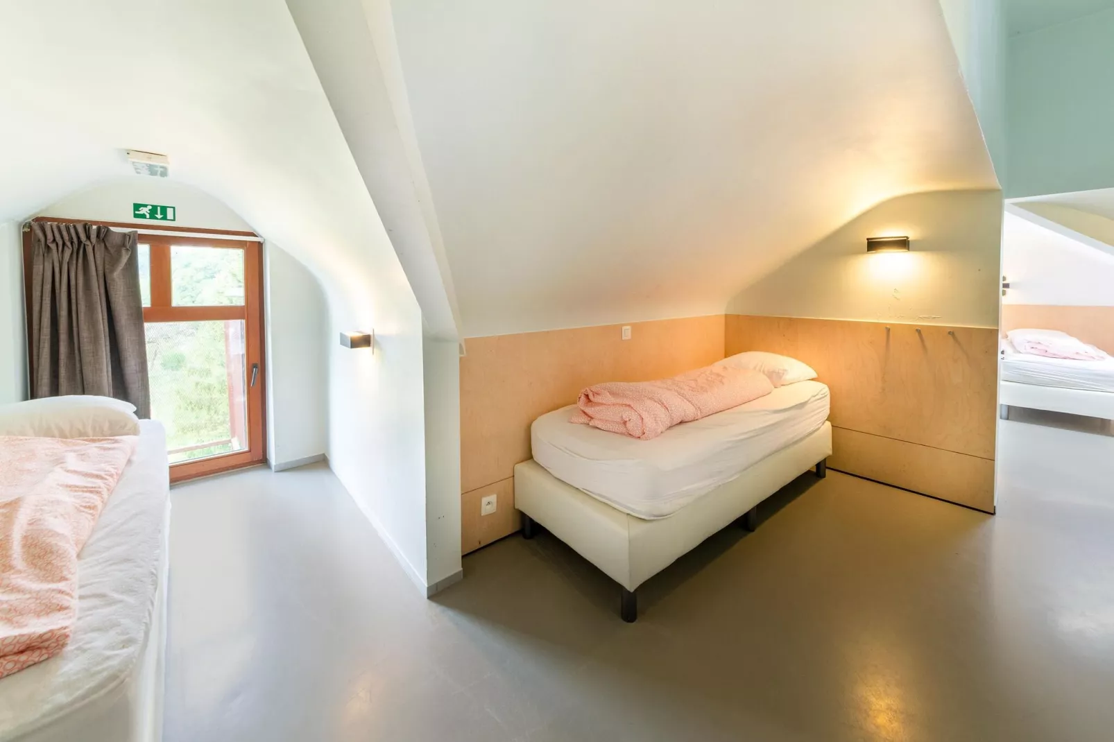 LPM Sporthouse-Bedroom