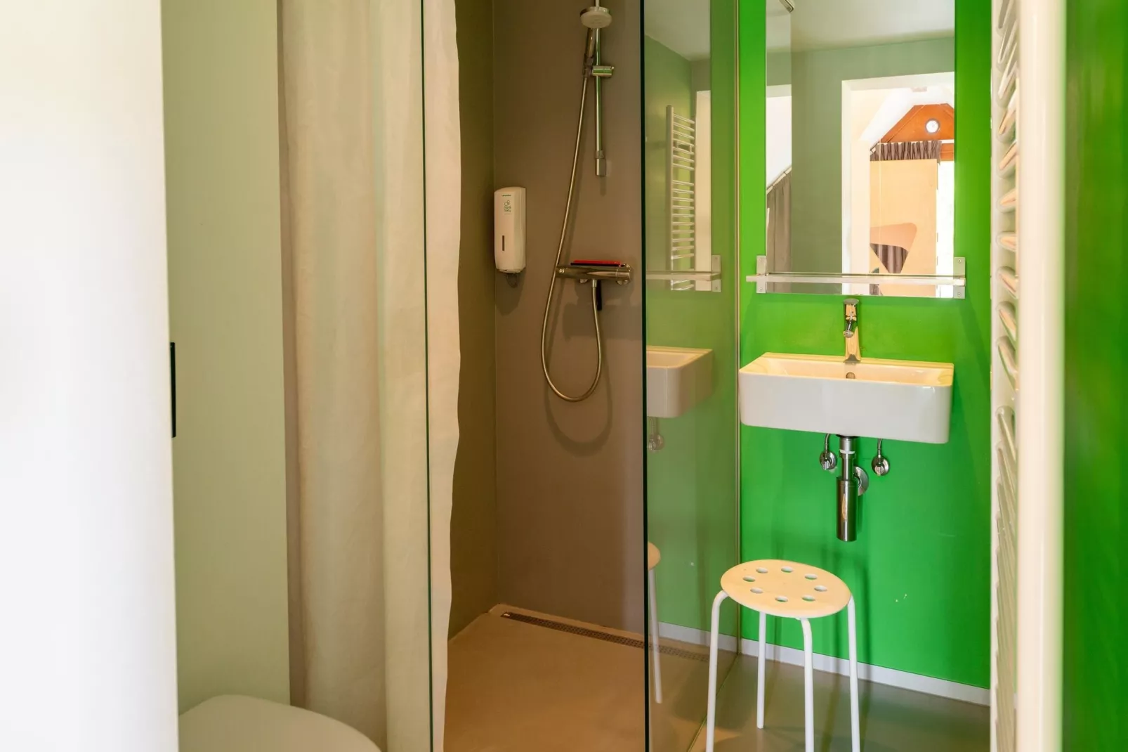LPM Sporthouse-Bathroom