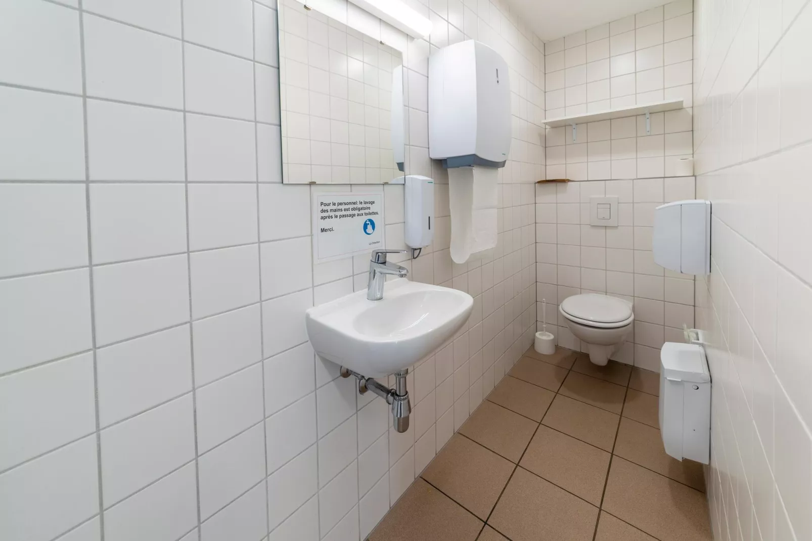LPM Sporthouse-Bathroom