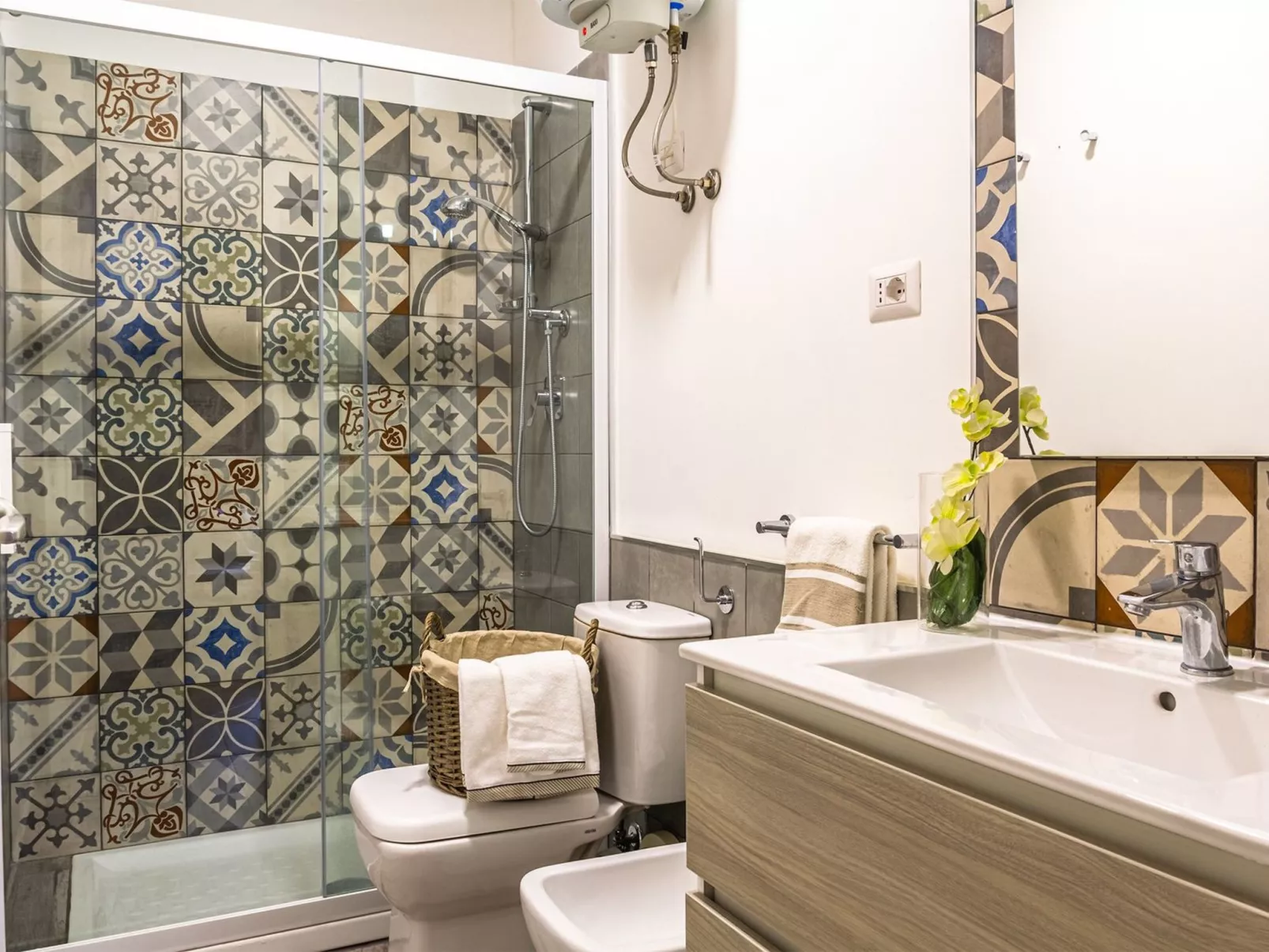 Wohnung in Naxos mit Großem Balkon-Image-tags.info