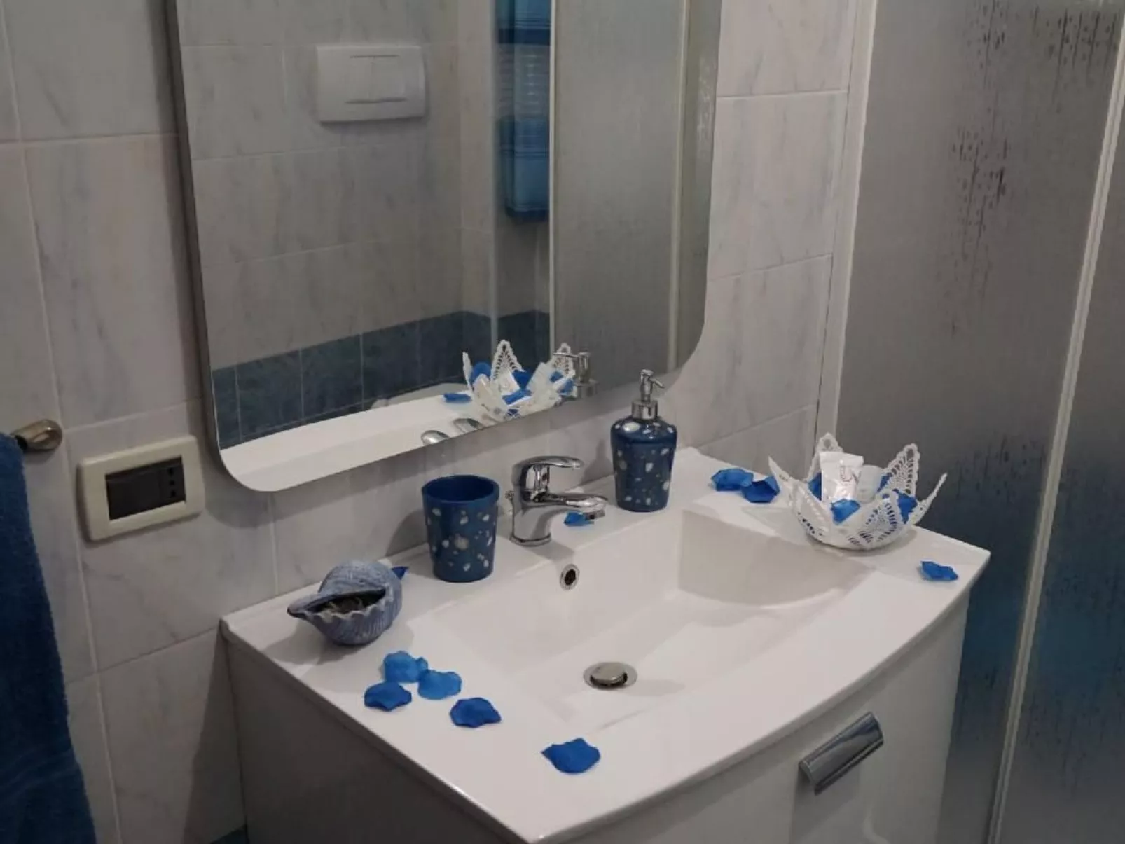 Wunderschönes Ferienhaus in Marchesana-Inside