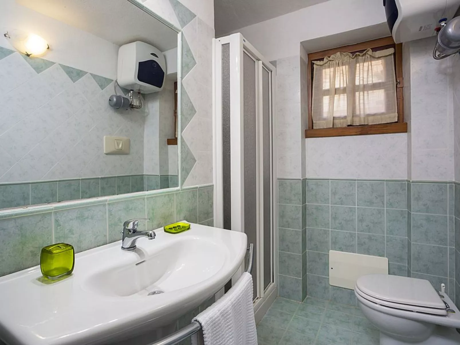 Mit Balkon-Image-tags.info