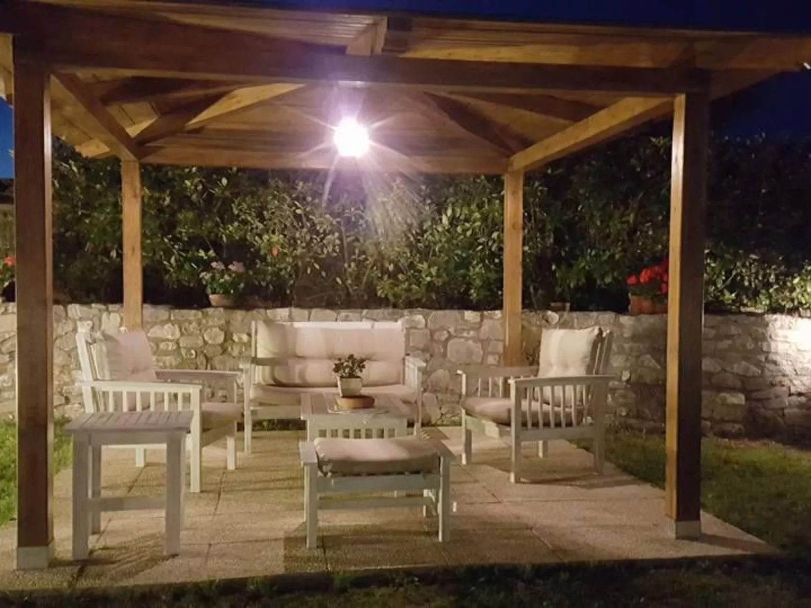 Villa 'Monticello' mit eigenem Pool-Draußen