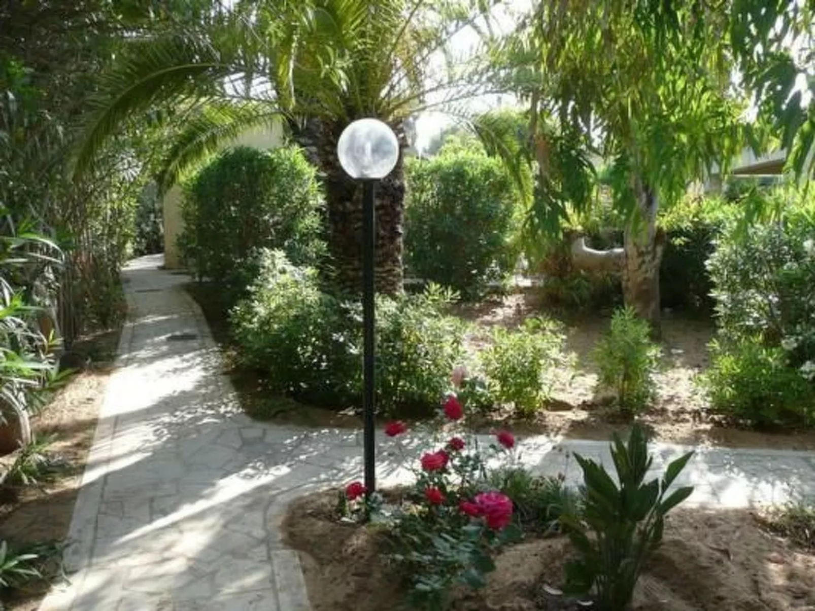 Schöner zentraler Bungalow direkt am Sandstrand auf Sizilien-Dehors