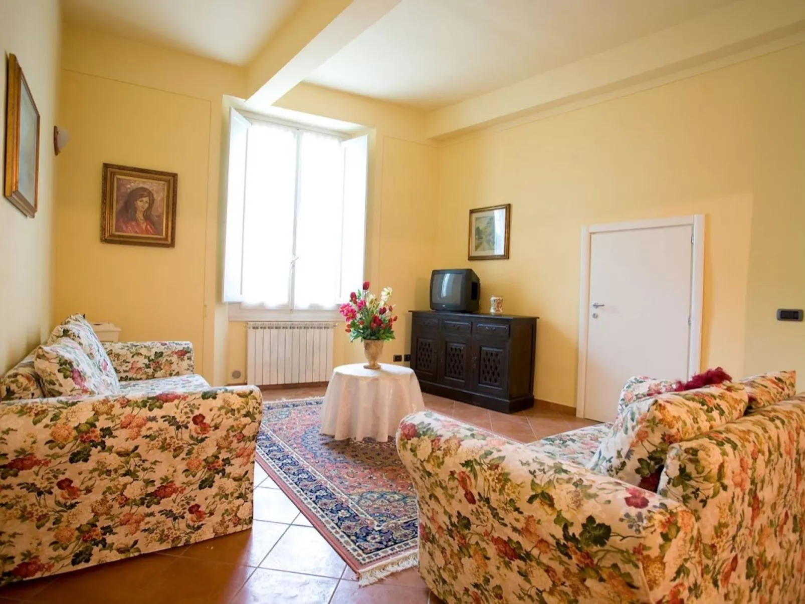 Wohnung 'San Firenze' mit Waschmaschine-Drinnen