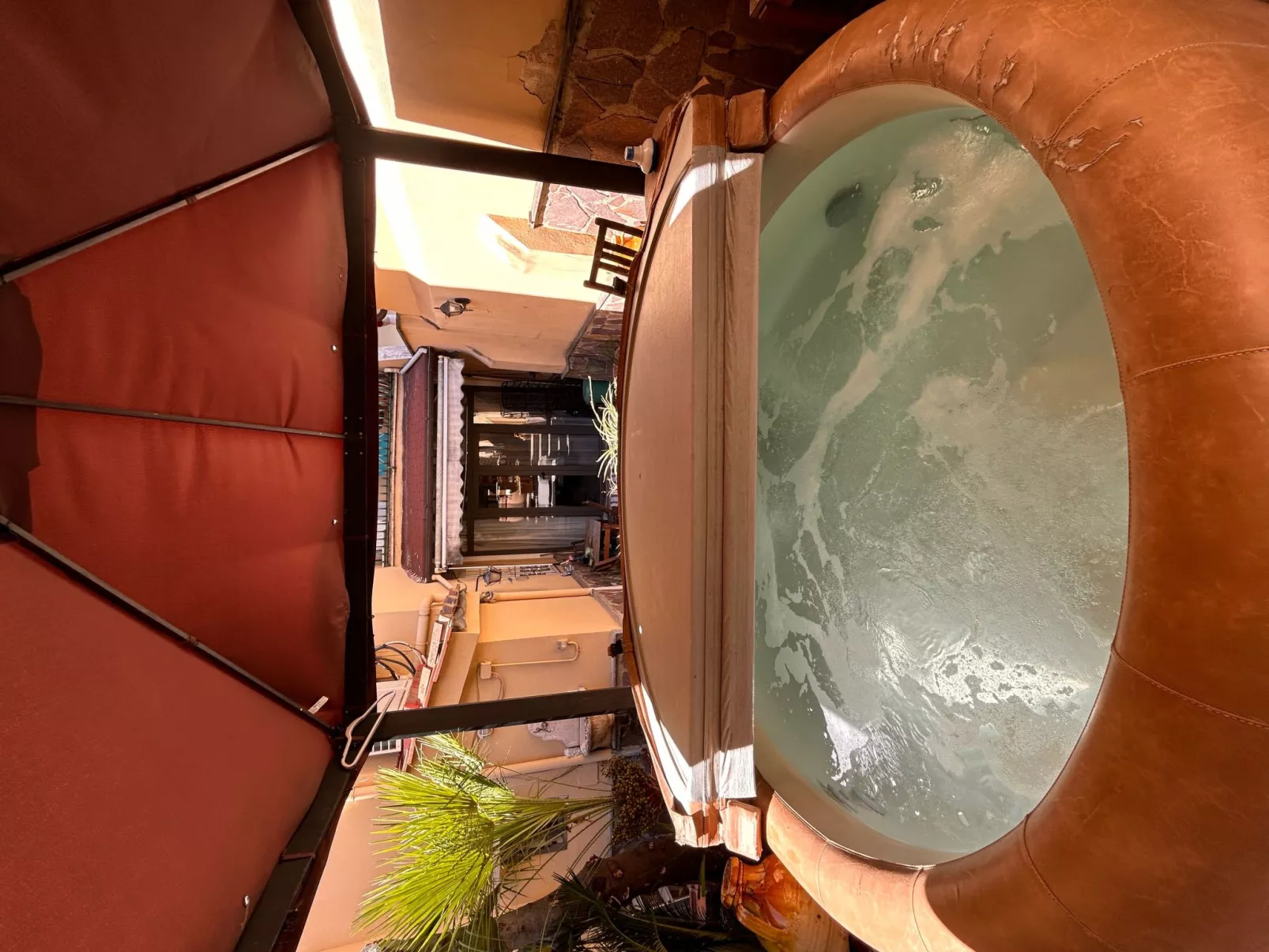 Zwei Schlafzimmer mit Garten und Whirlpool-Dehors