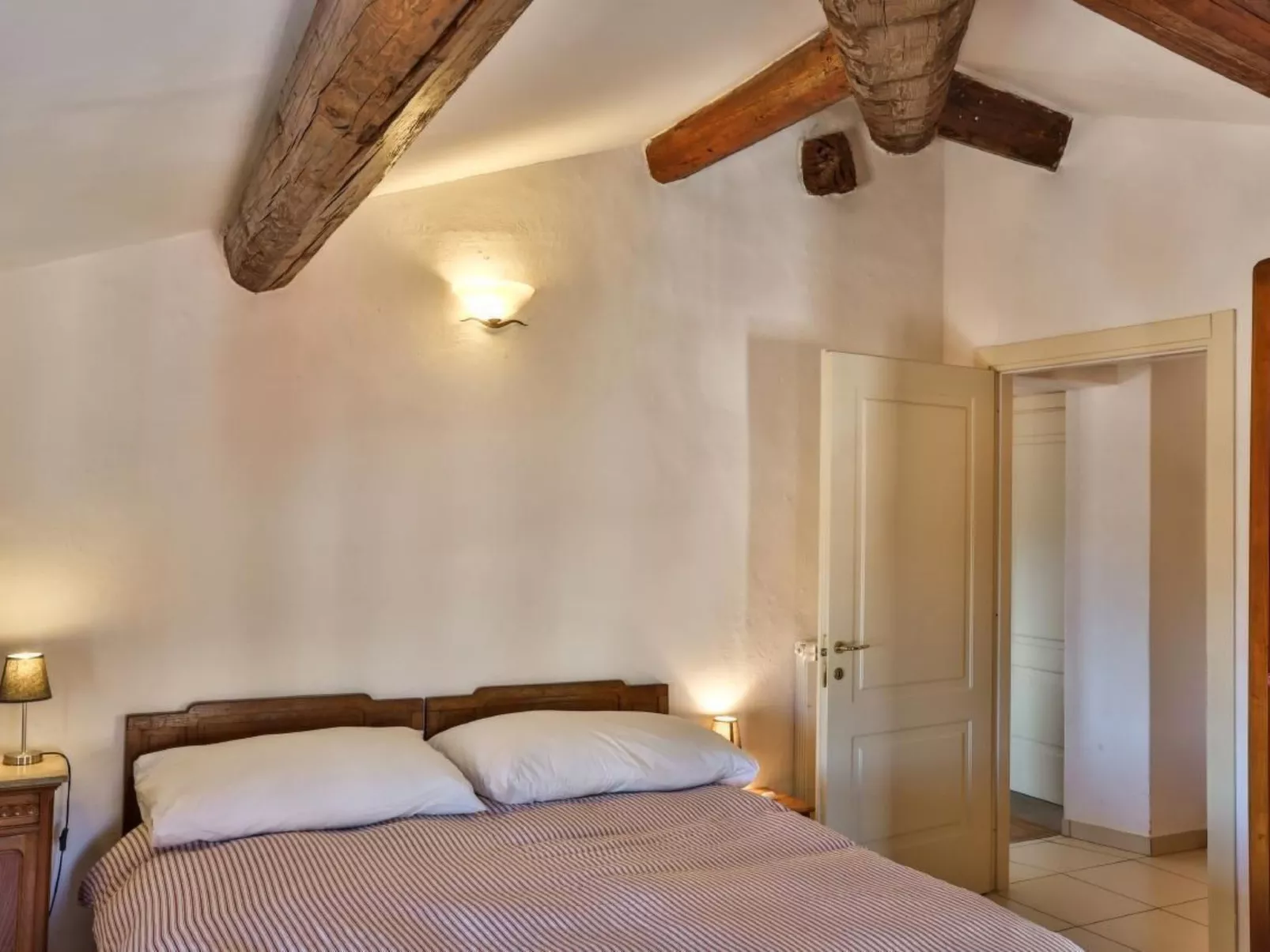 Appartement Cortese, Villa Pesce, Mombaruzzo-Drinnen