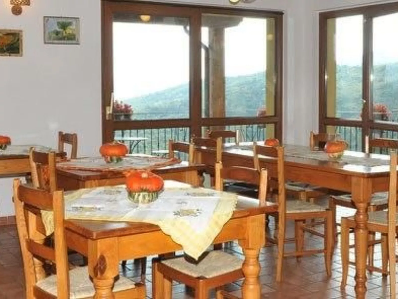 Intero Agriturismo-Inside