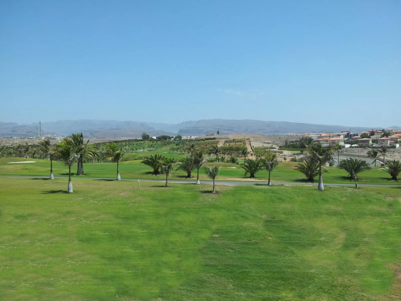 Wunderschönes Ferienhaus im Süden von Gran Canaria mit Garten und gemeinschaftl-Outside