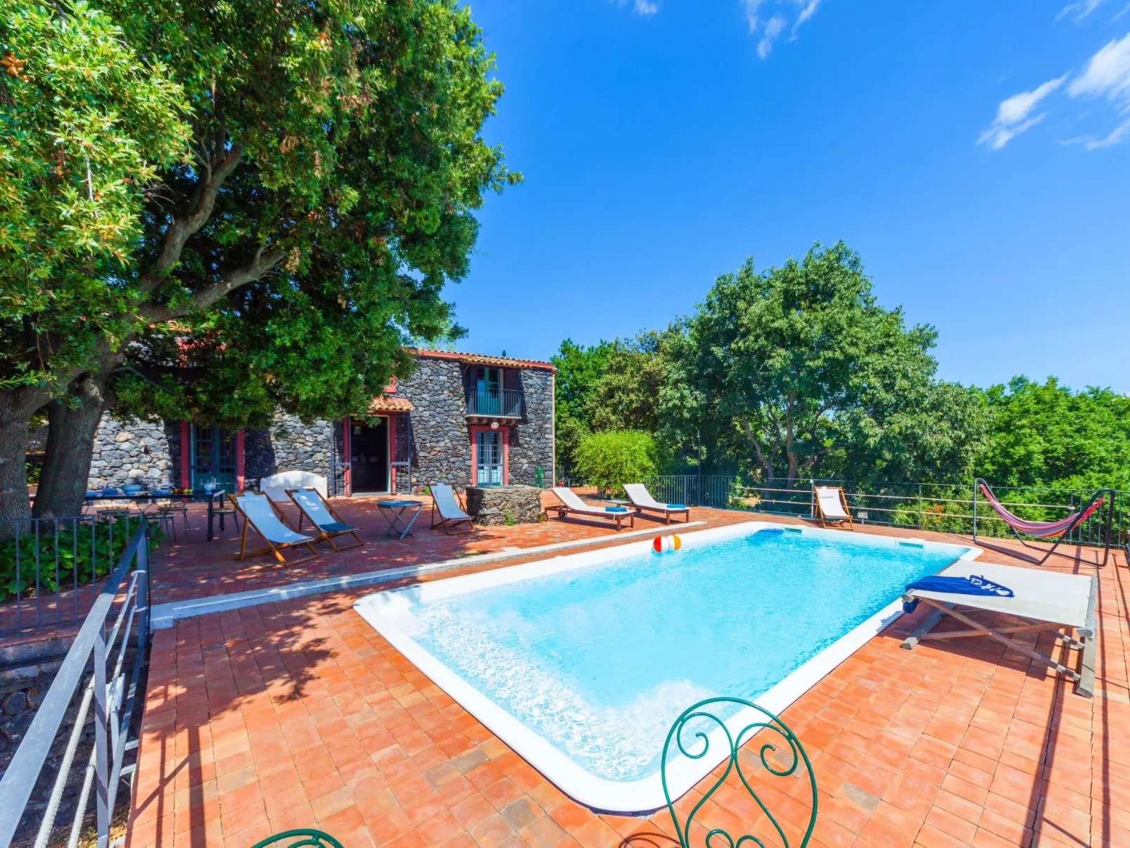 Villa Mamma Susanna in Mascali - Image-tags.info