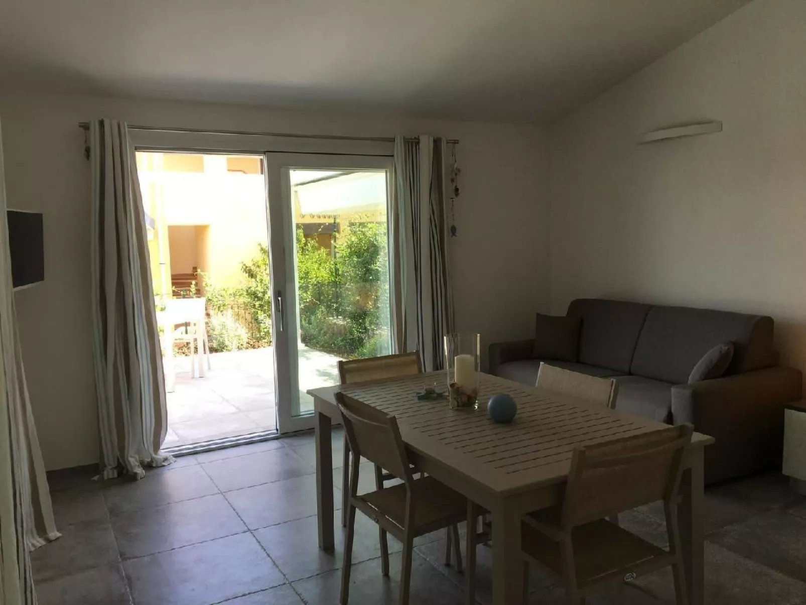 Haus in Budoni mit privatem Parkplatz-Image-tags.info