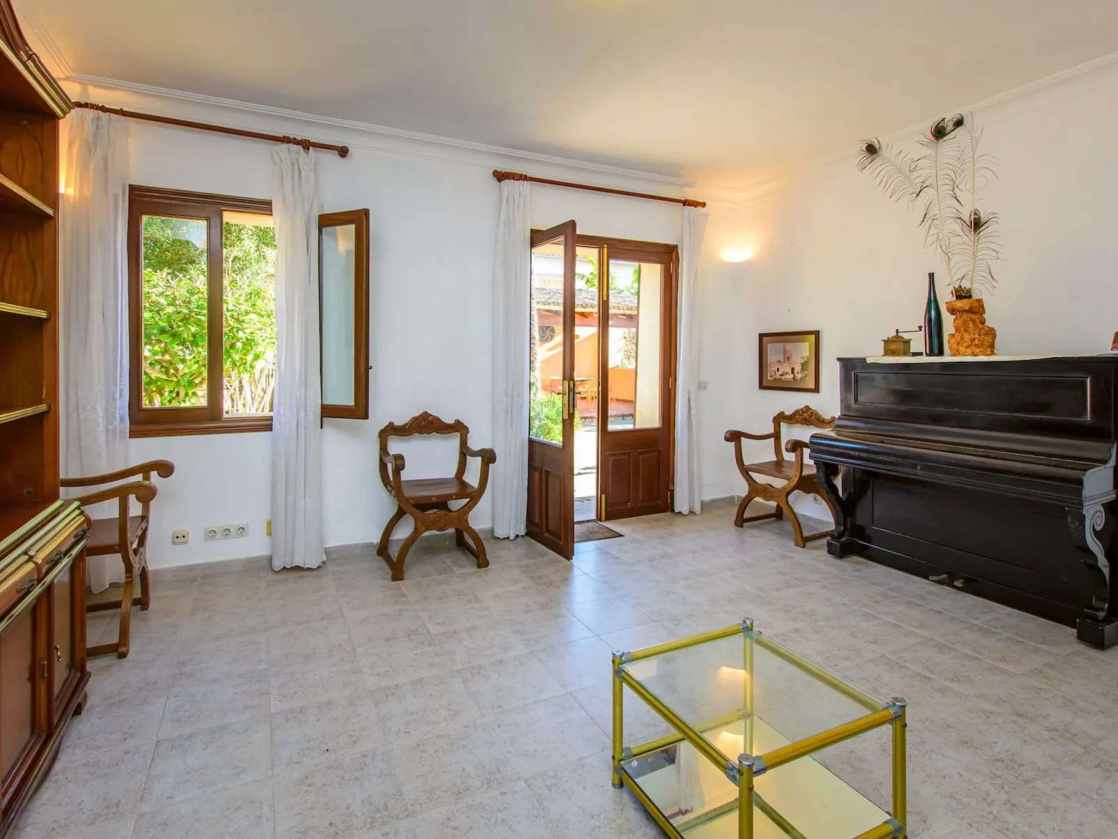 Villa Moli de Ca n'Orell-Inside