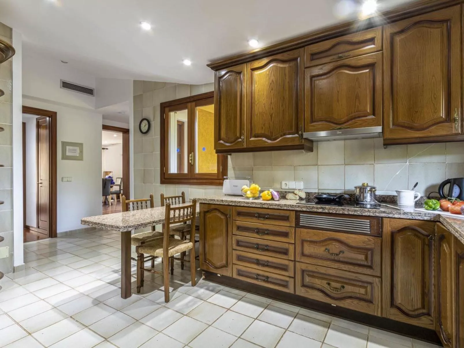 Vila Formosa Cala Sant Vicenç-Image-tags.info