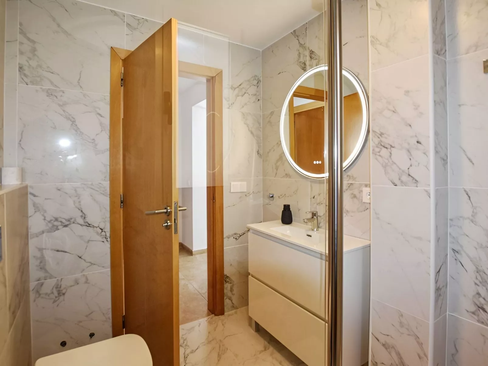 Villa "Calma" mit privatem Pool und Meerblick - Dedans