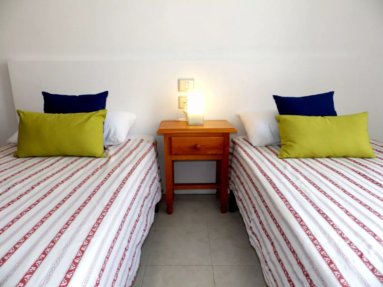 Ferienunterkunft "Apartamento Mirazul".-Drinnen