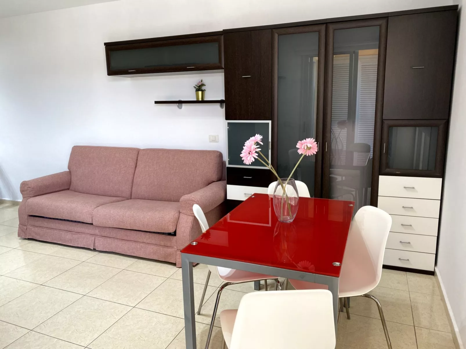 Touristische Unterkunft "La Ladera Medano".-Inside