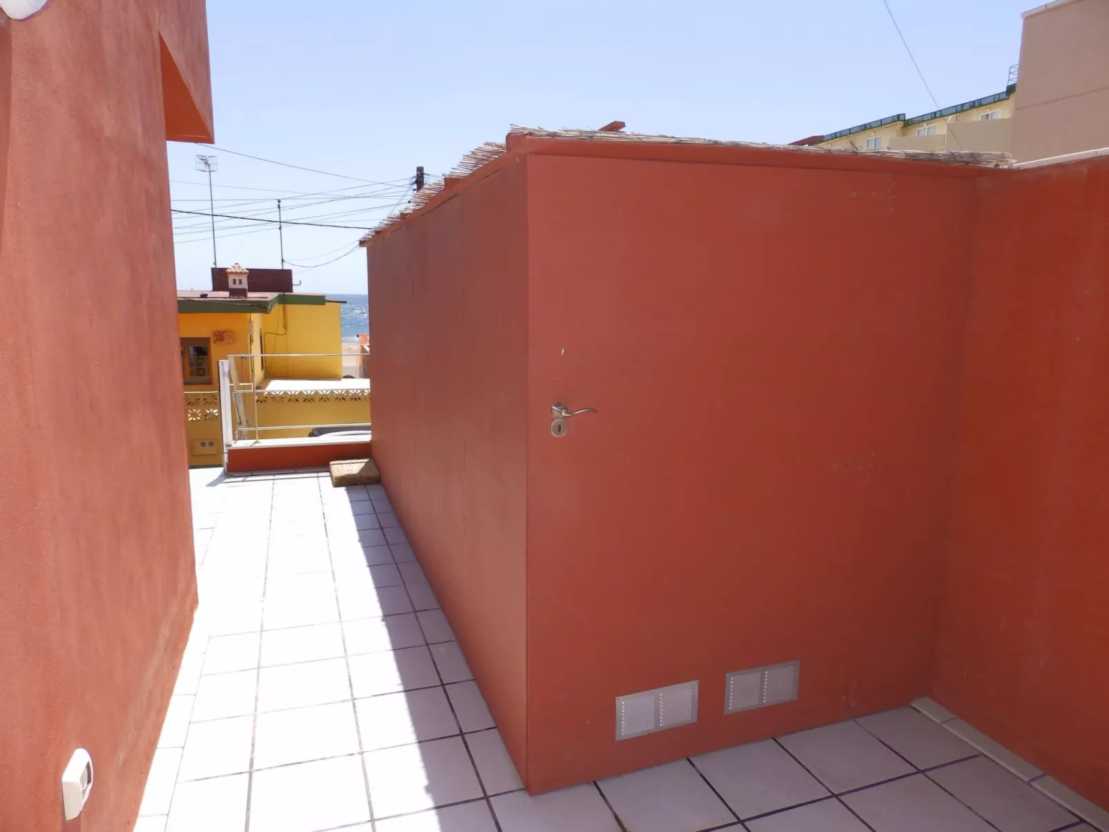 Touristische Unterkunft "Duplex Meerblick Medano".-Outside