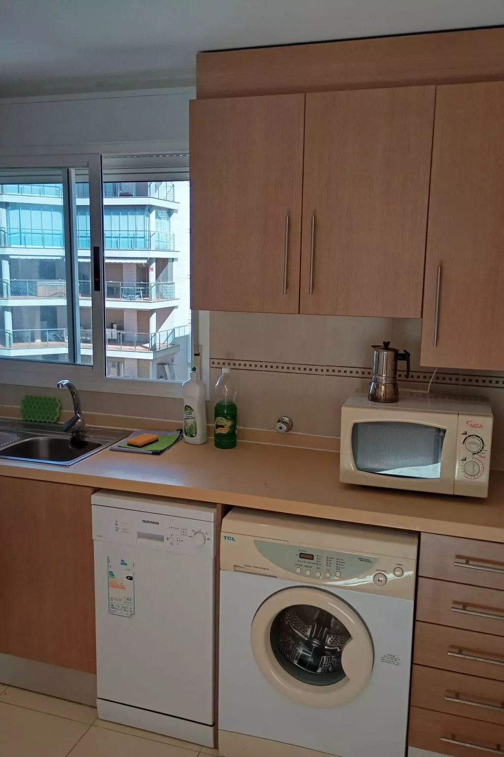 Drei-Schlafzimmer-Wohnung mit Blick auf das Meer-Dedans