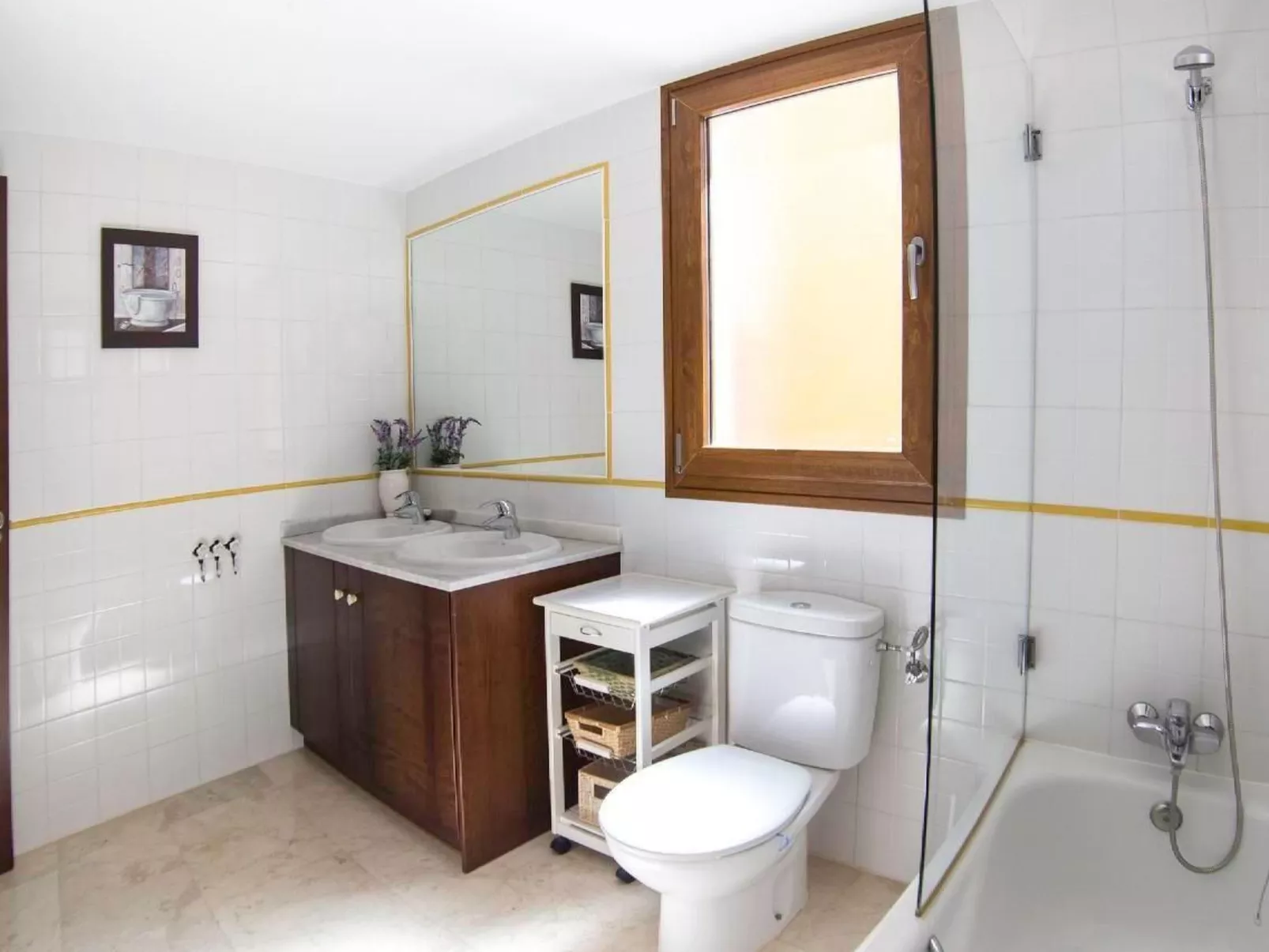 "Blue" mit Schwimmbad-Dedans