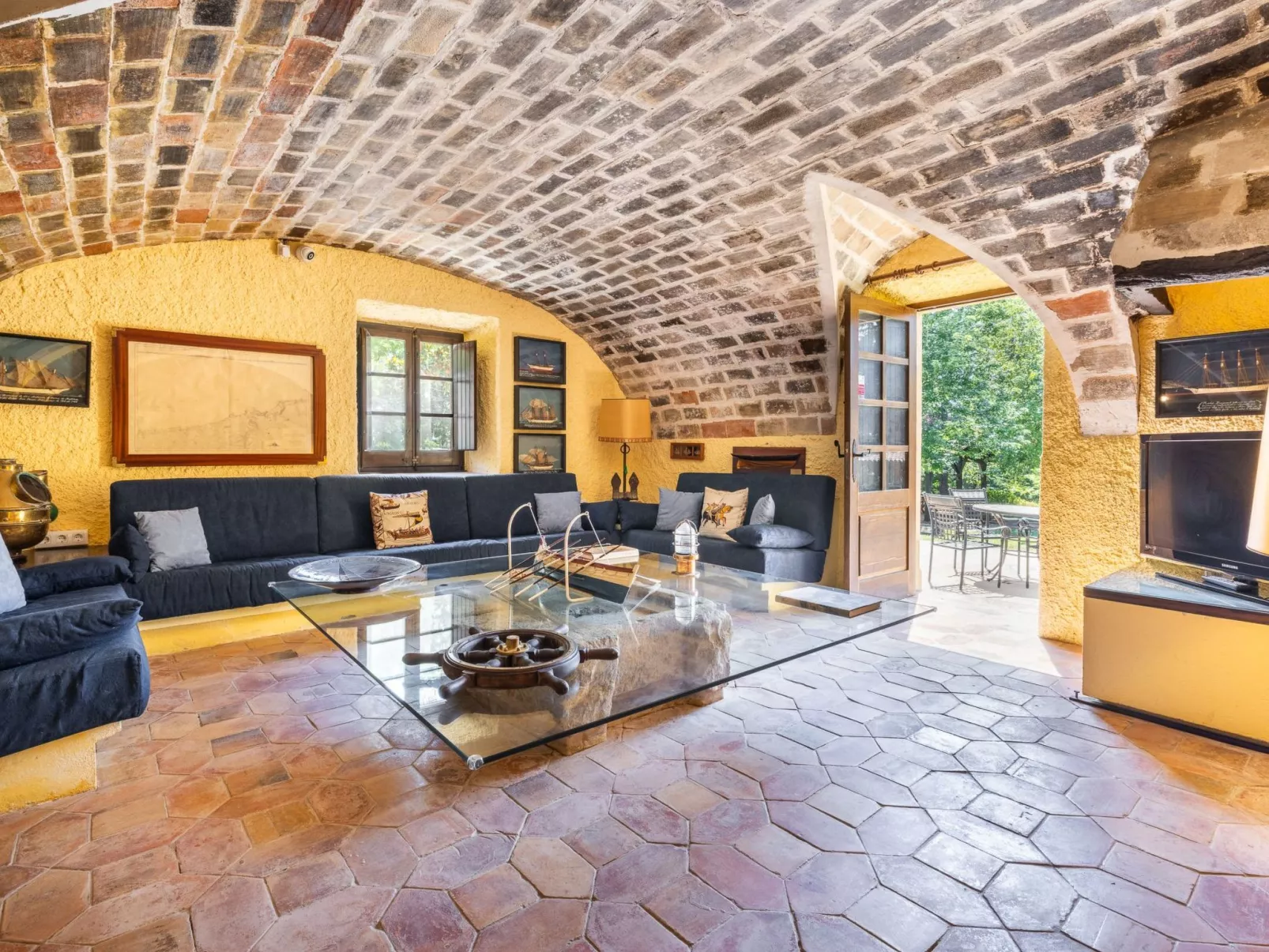 Luxuriöses katalanisches Bauernhaus aus dem 16.-Dedans