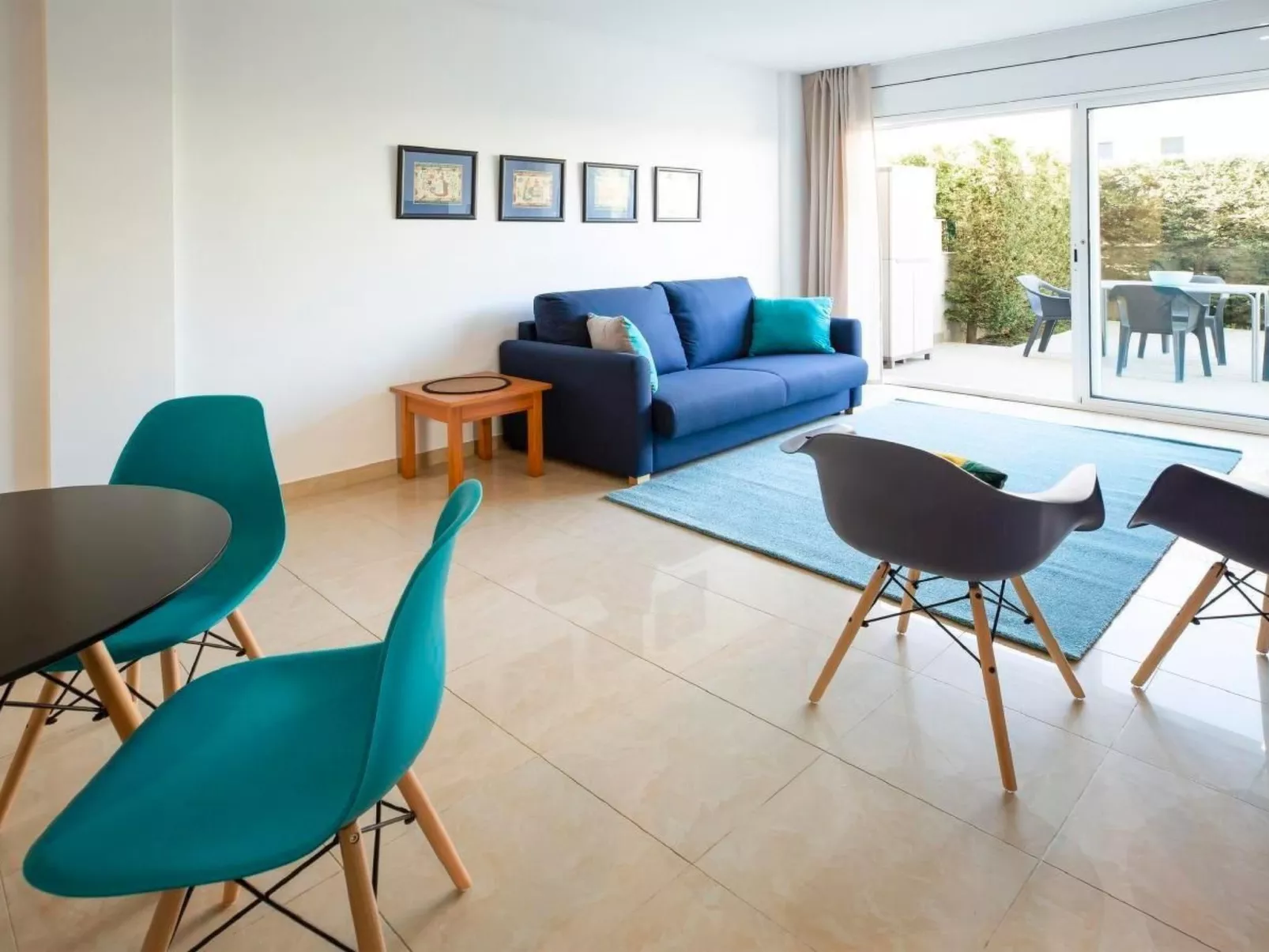 Ferranelles mit großer Terrasse-Inside