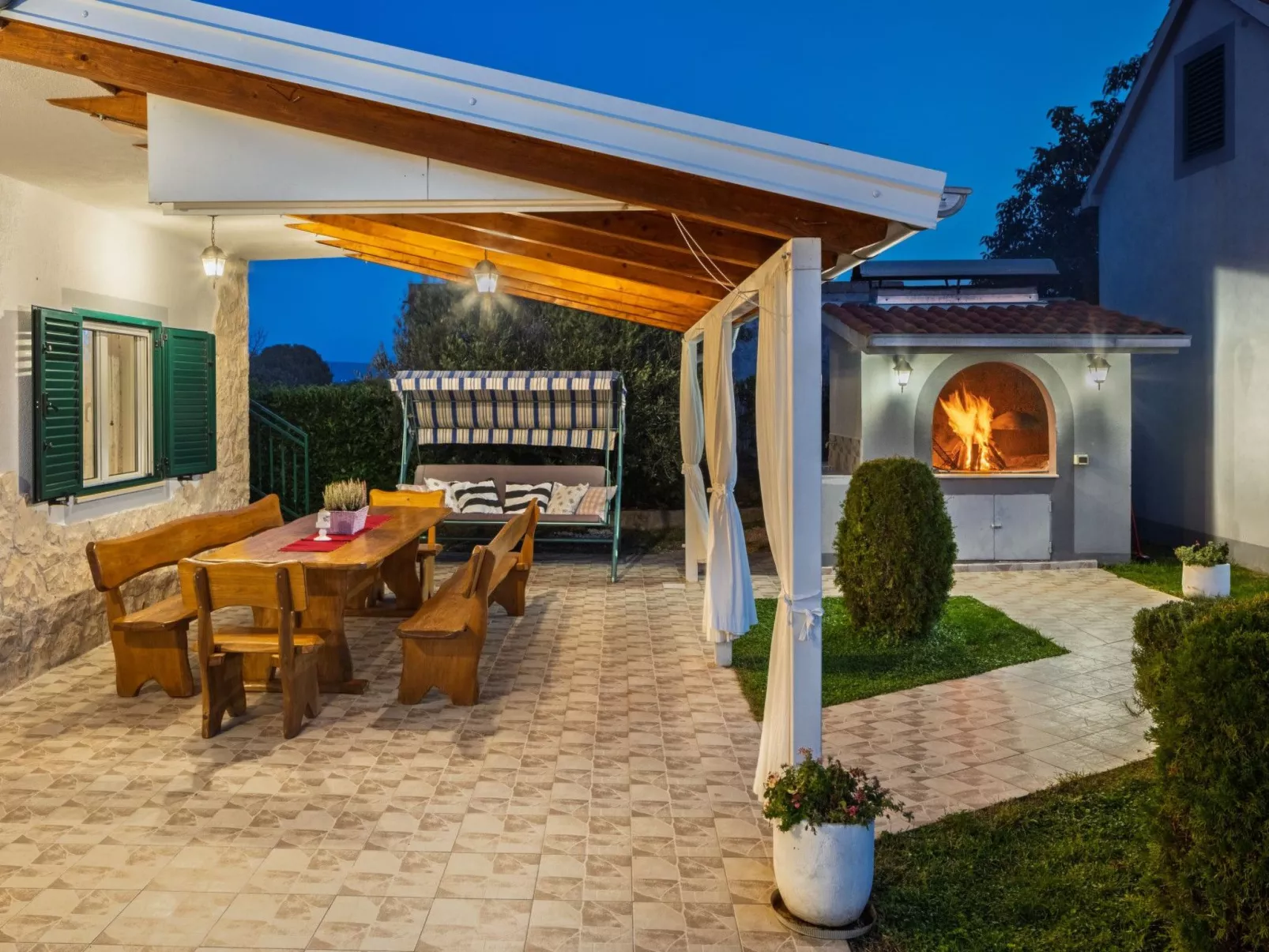 Villa Mirkov San-Image-tags.info