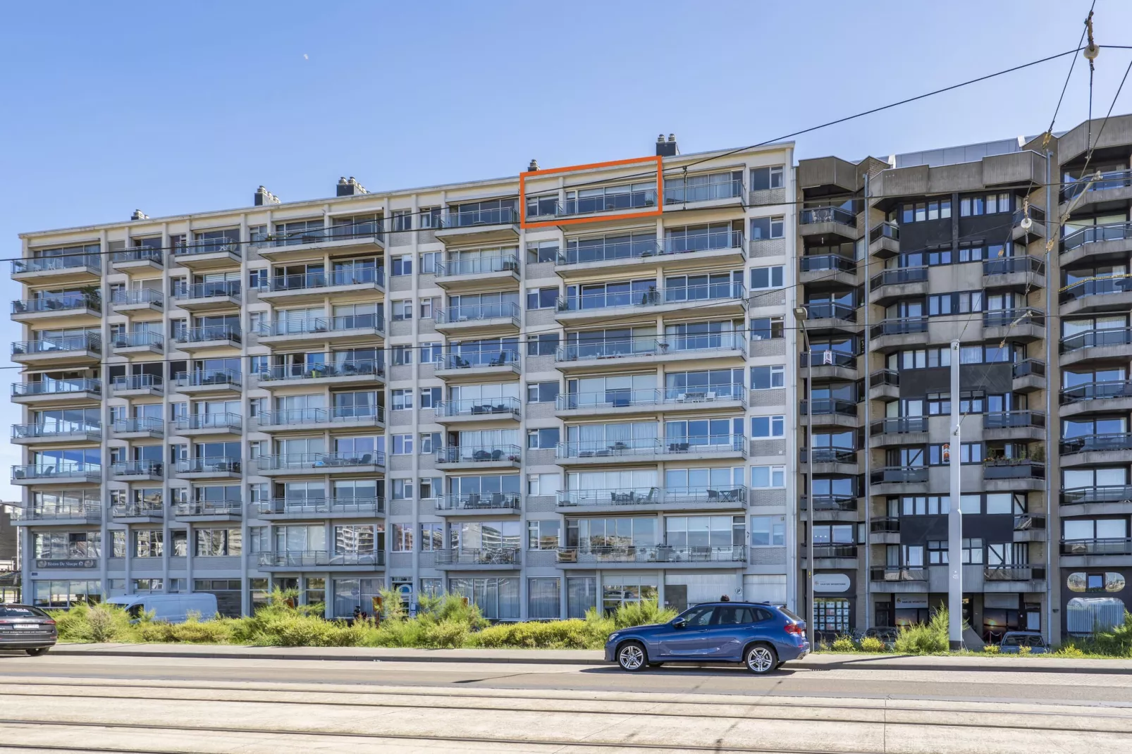 Binnen-Sande 8F-Exterior summer