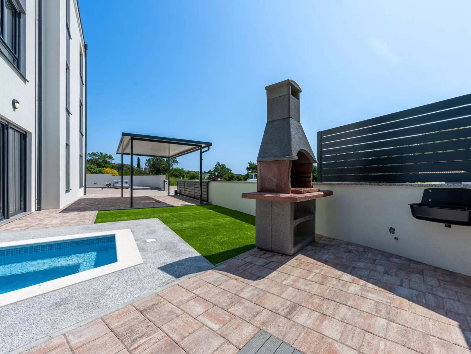 Apartment Rose mit privatem Pool-Outside