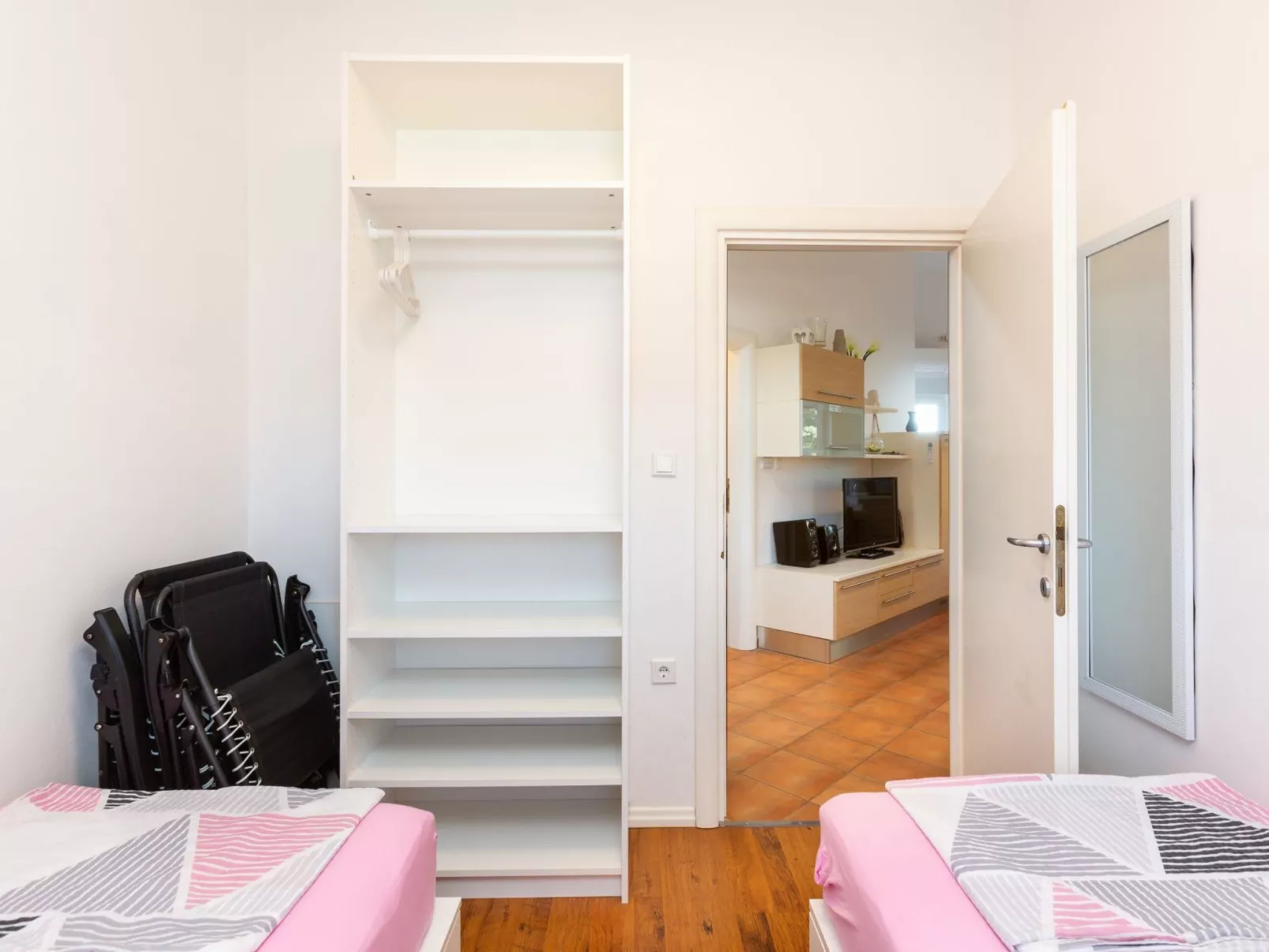 In Medulin mit Grill, Garten und gemeinsamem Pool-Drinnen