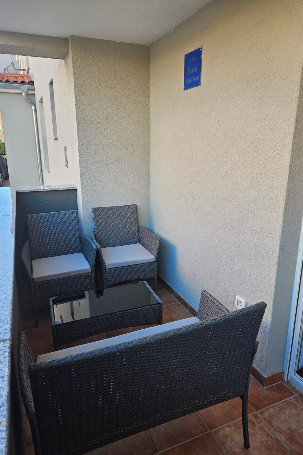 Wohnung "Terracotta" mit Terrasse-Draußen