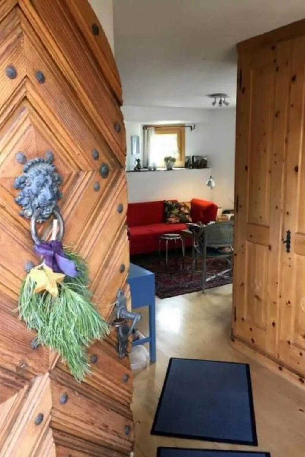 Chesa Linaira-Inside