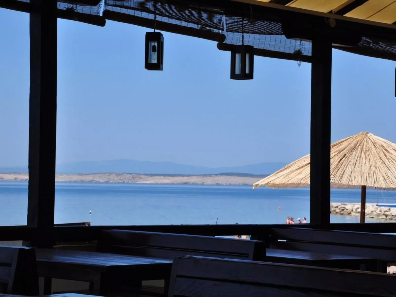 Wohnung mit Balkon und Meerblick-Outside
