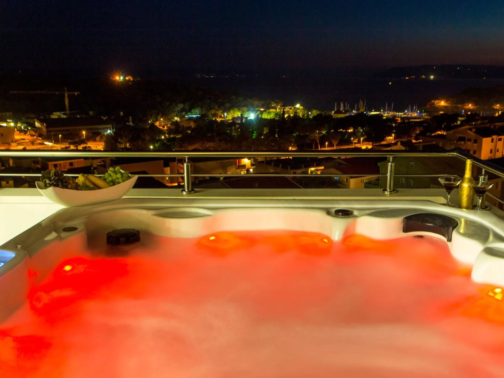 In Makarska mit Panoramablick-Outside