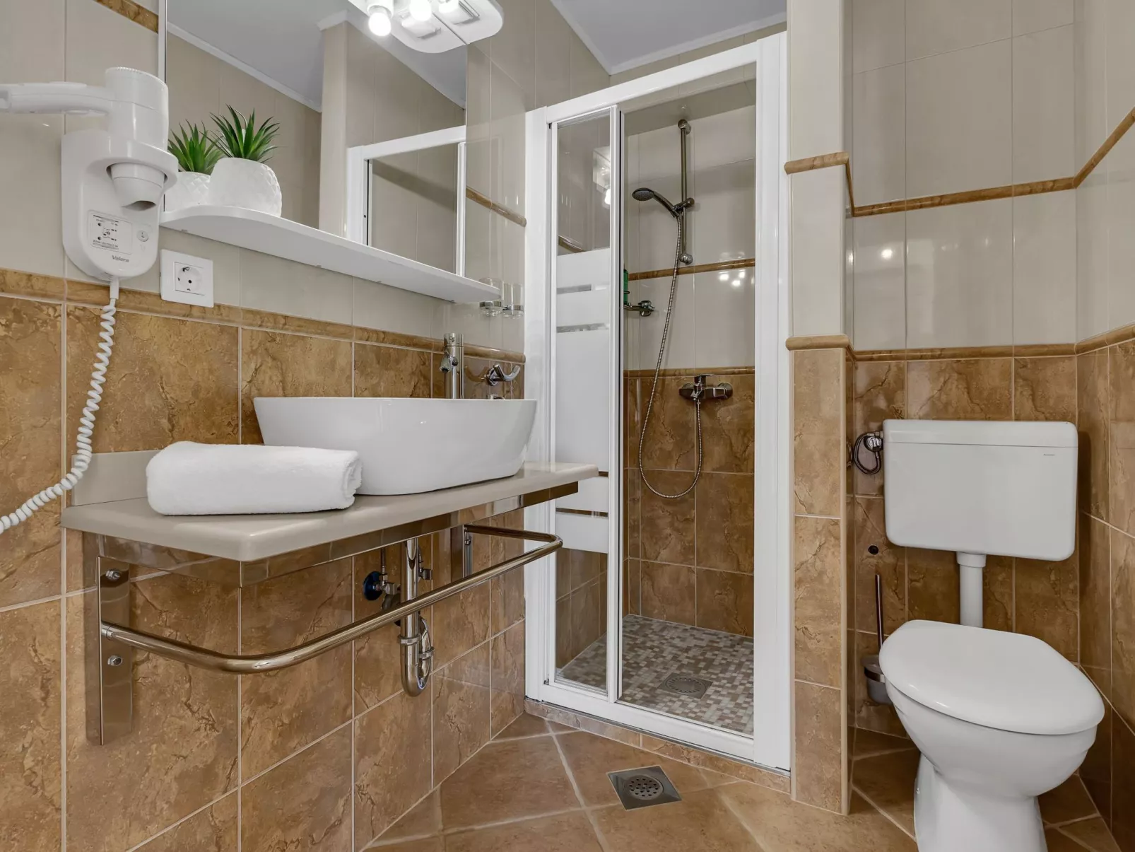 Villa Radalj-Image-tags.info