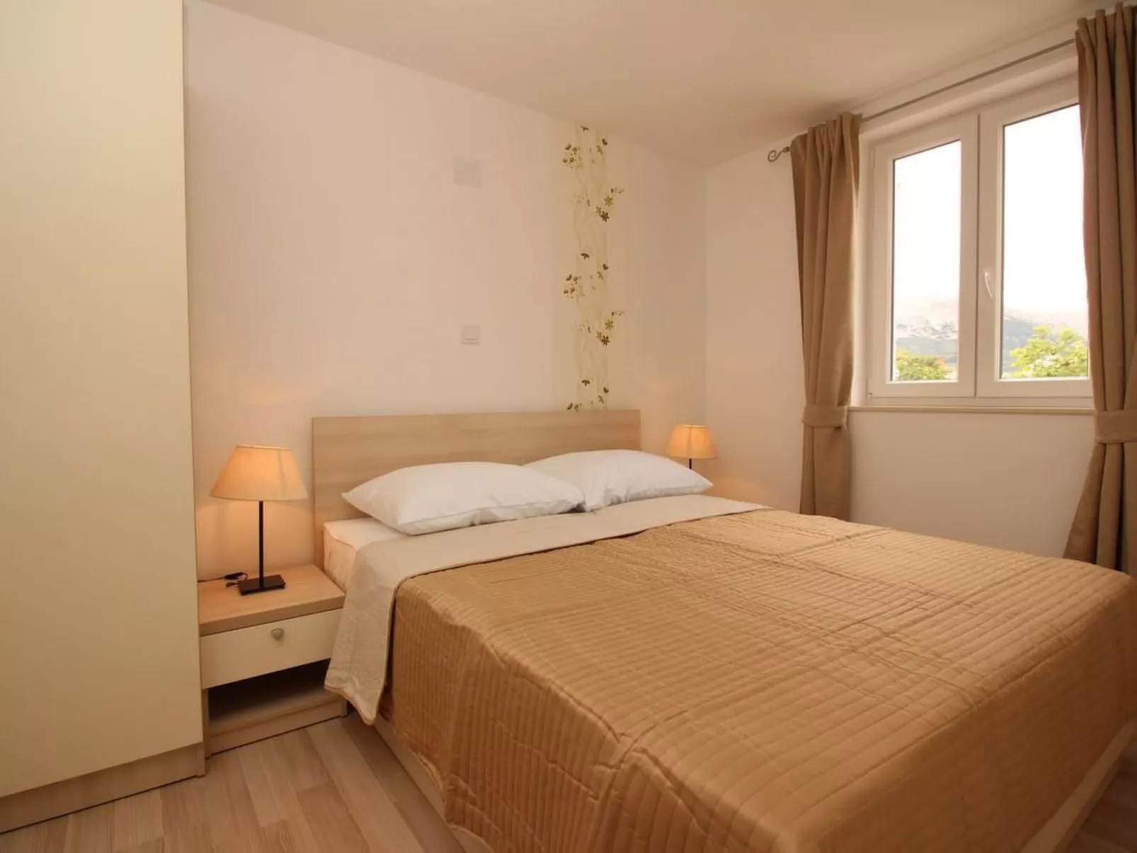 Gorica II A2+2 br.2-Dedans