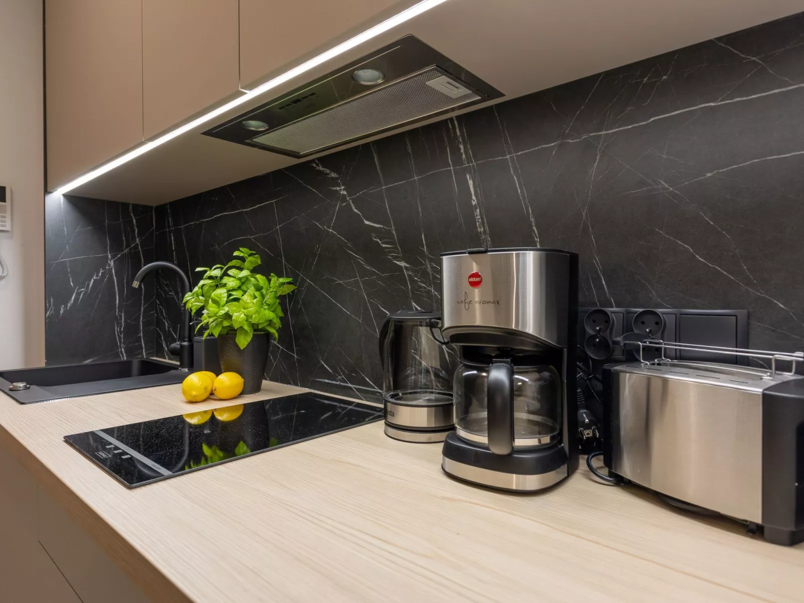 Matejki 2 - Ihr Zuhause in der Ferne-Dedans