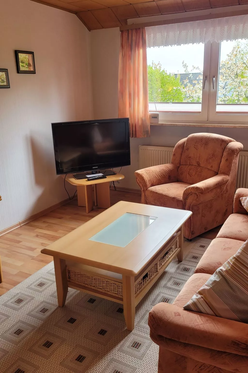 Haus Monika-Image-tags.info