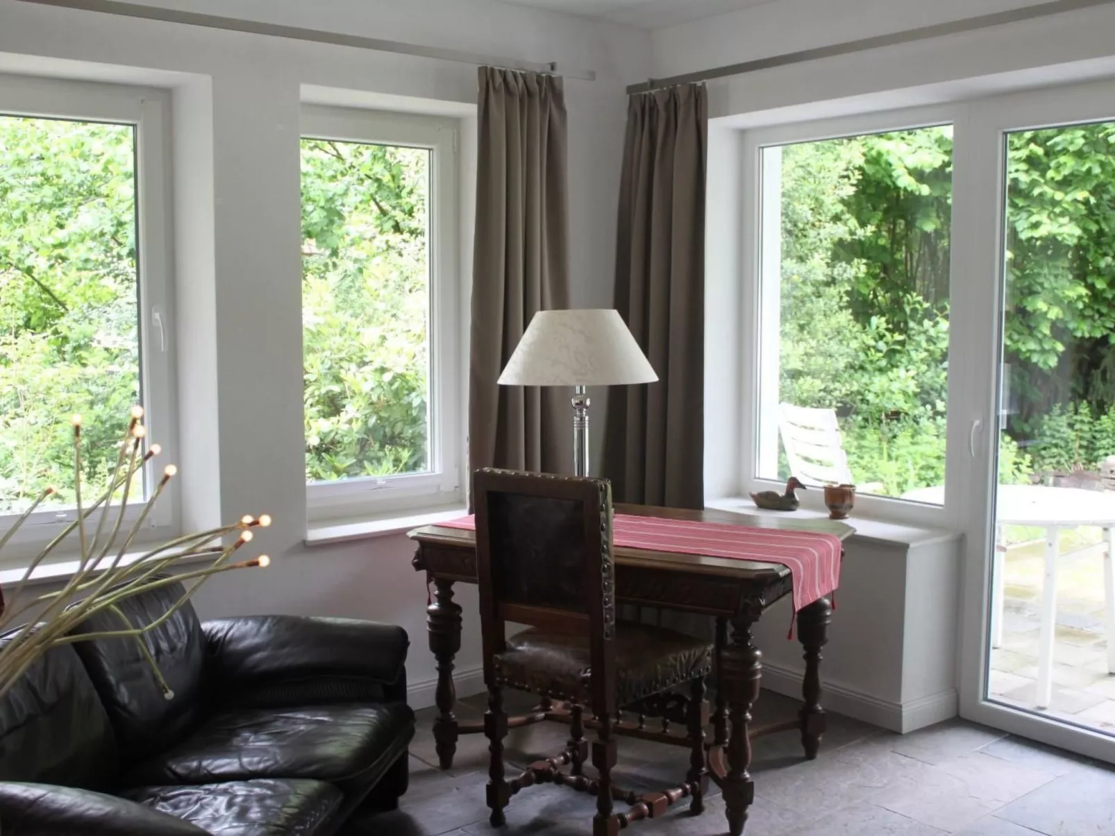 In Stollhamm mit Großem Garten-Drinnen