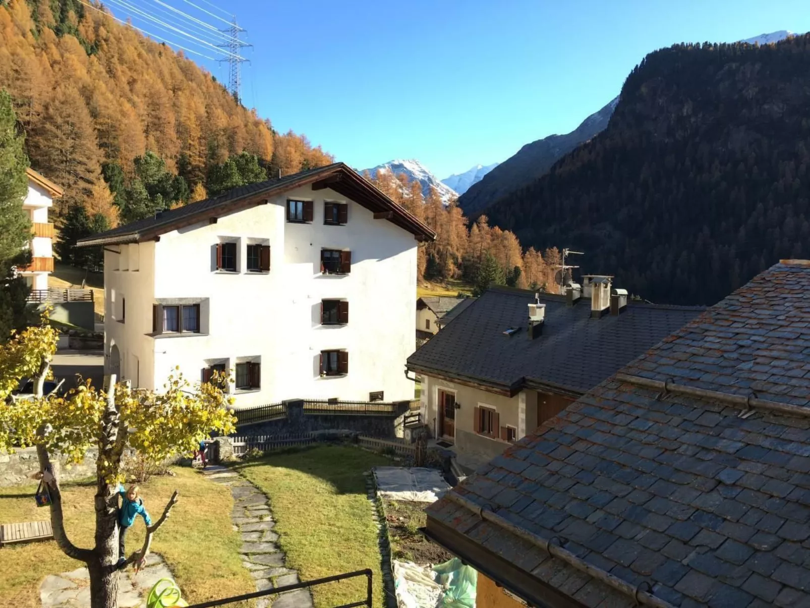 Chesa Madragena-Inside