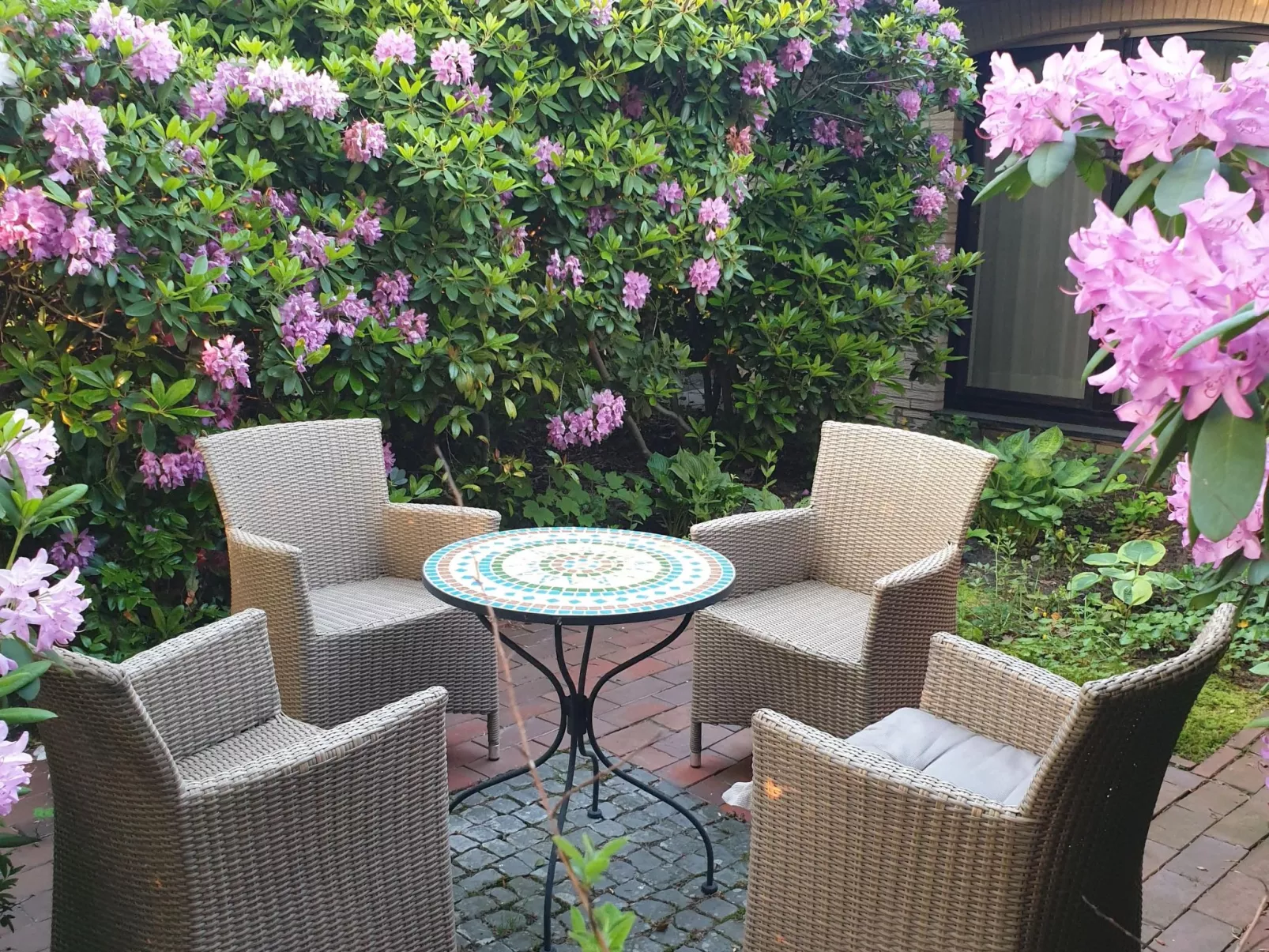 Schomaker-Fatmann-Inside