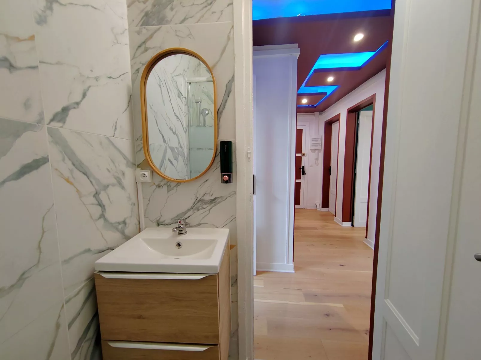 Wohnung im Stadtzentrum - 5 min vom Bahnhof entfernt - 62 m2 - in der Nähe von-Inside