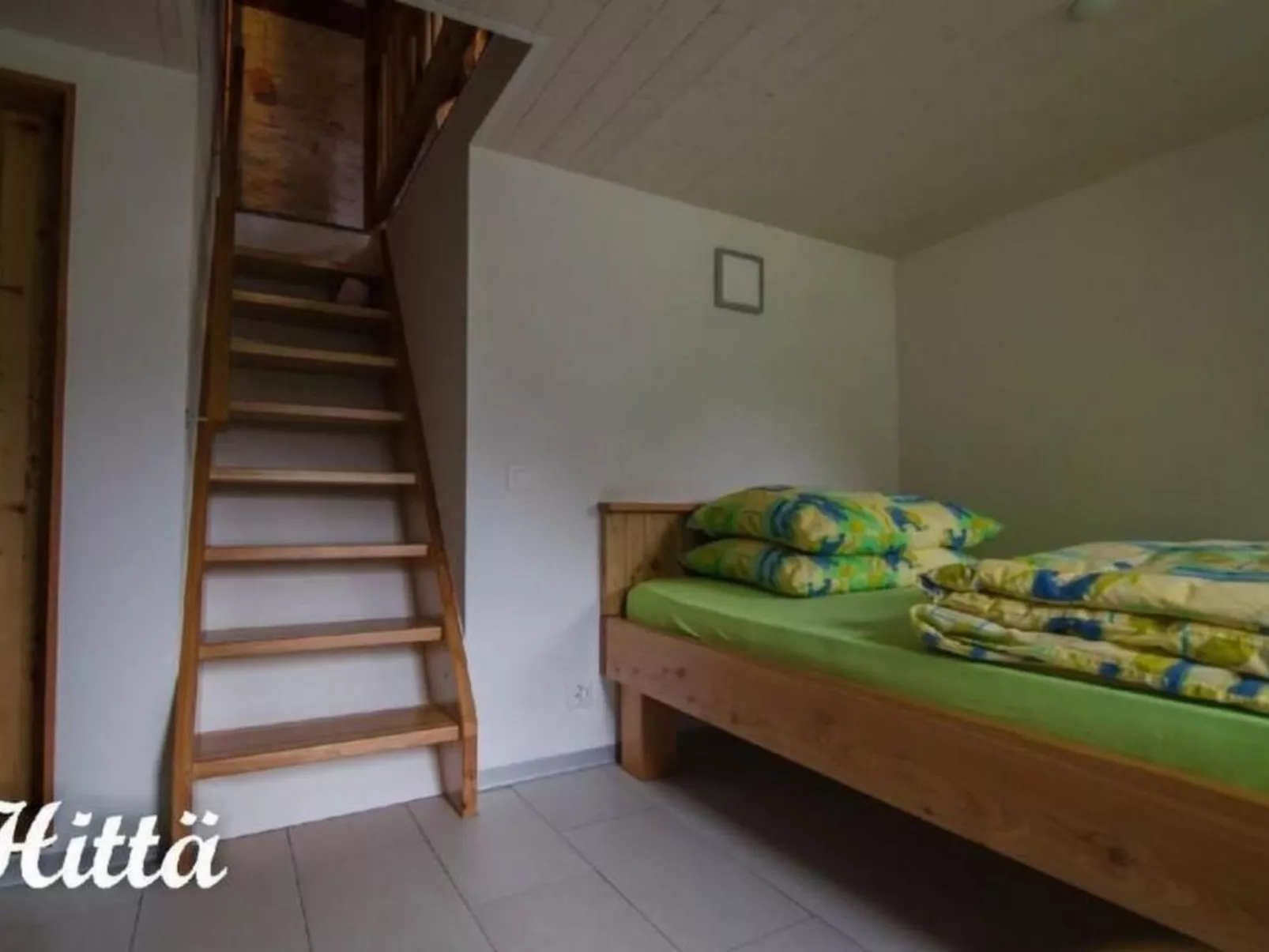 Alphütte Hittä in Simplon-Dorf im sonnigen Wallis-Drinnen