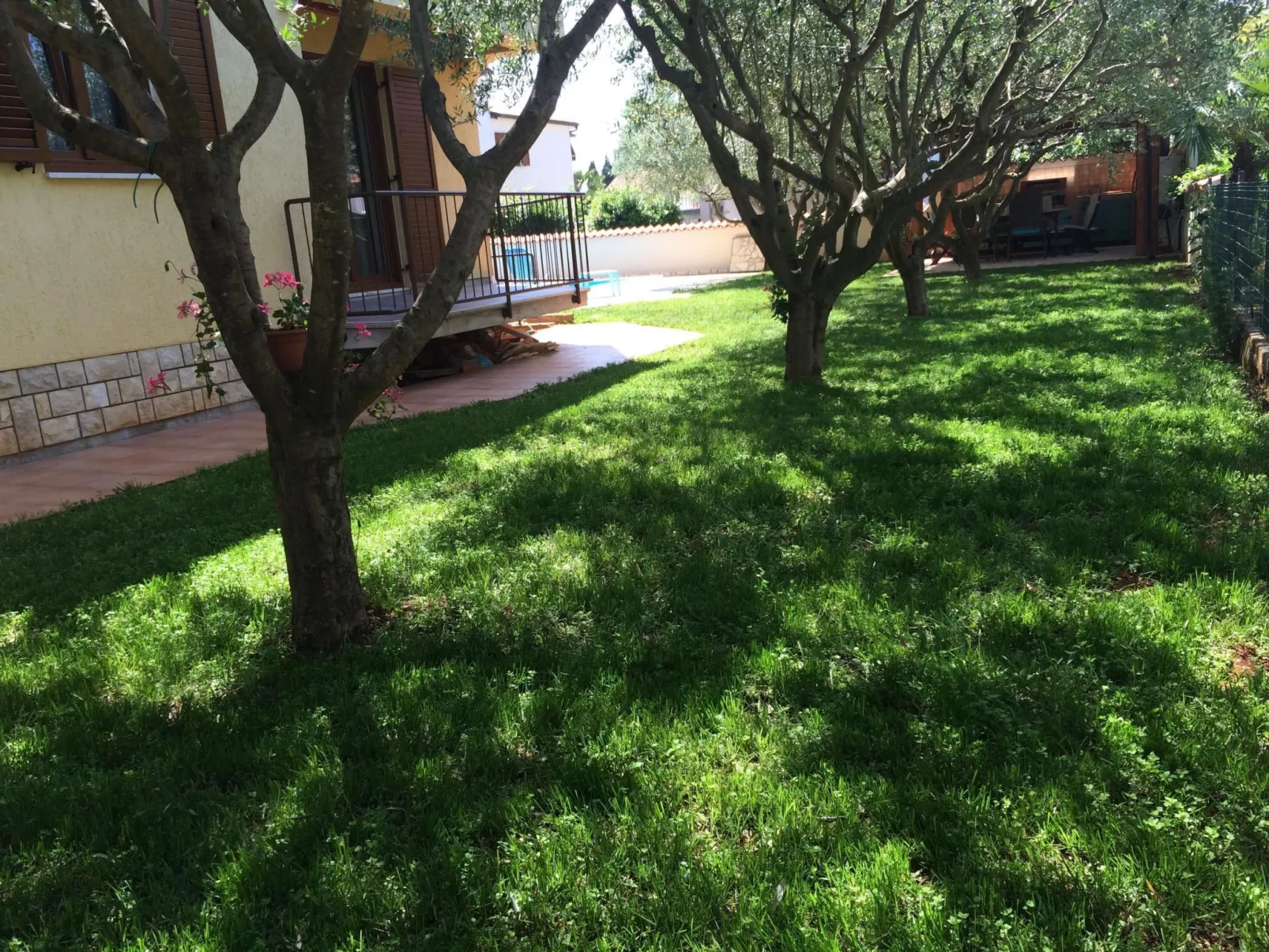 Appartement mit zwei Terrassen mit Meerblick-Draußen