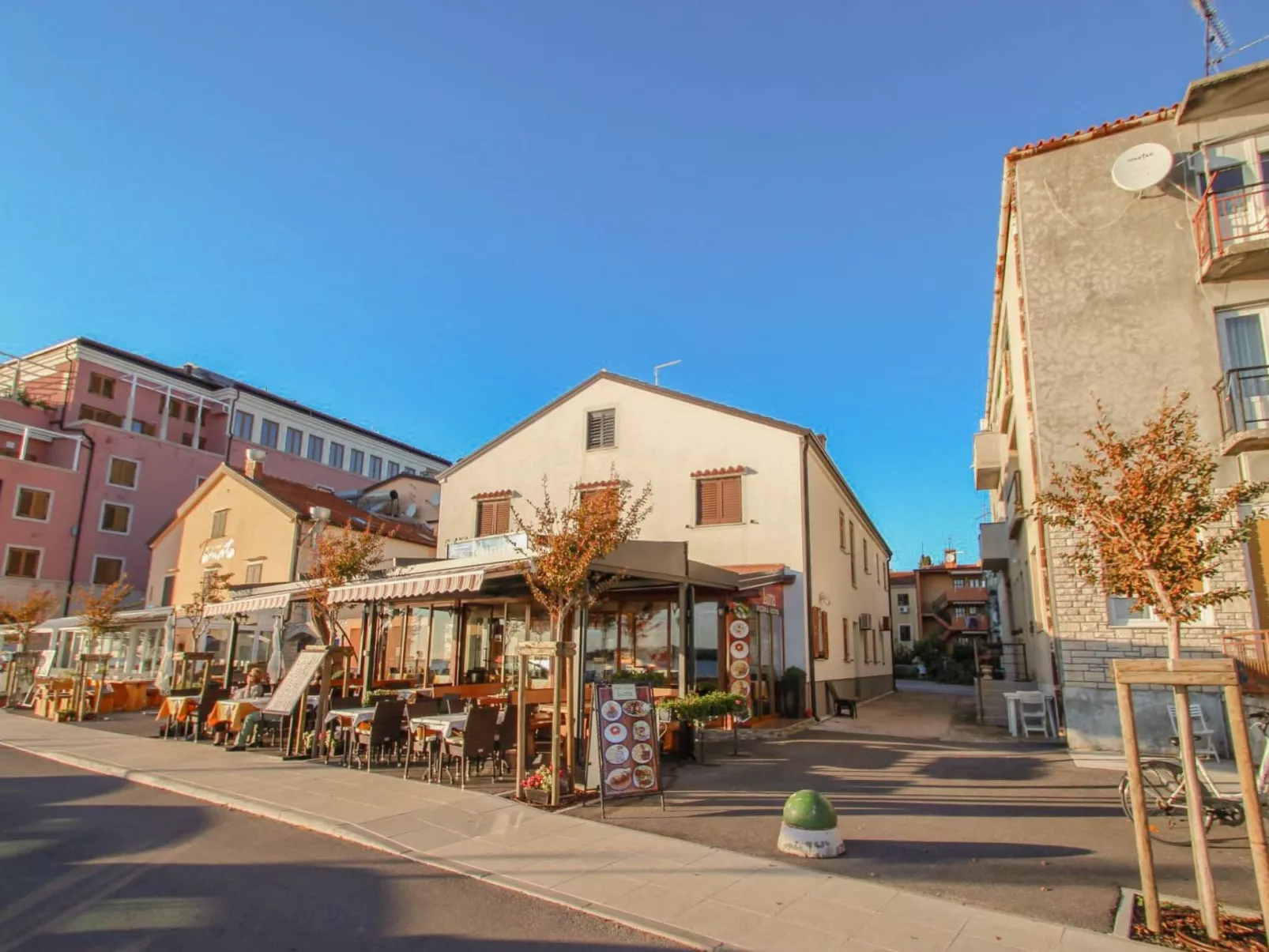 Gemütliche Ferienwohnung Libera-Draußen