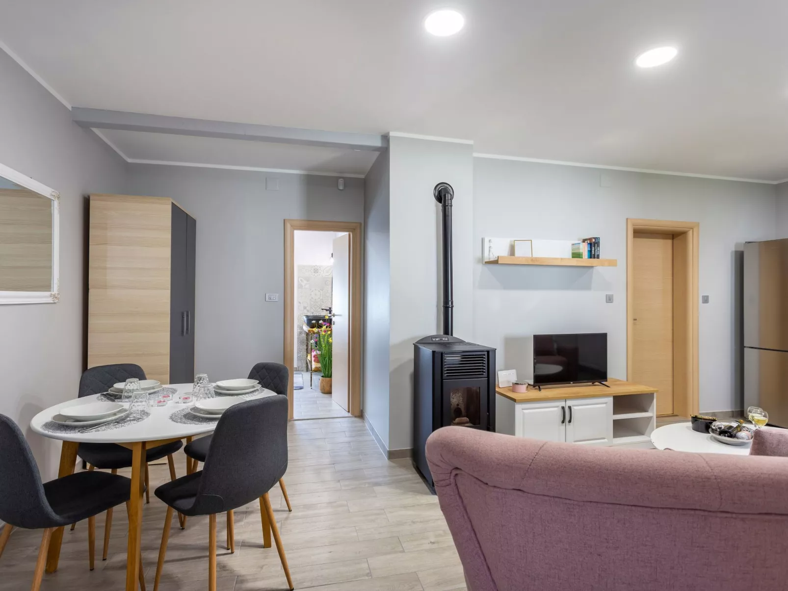 Anna in Lokve-Image-tags.info