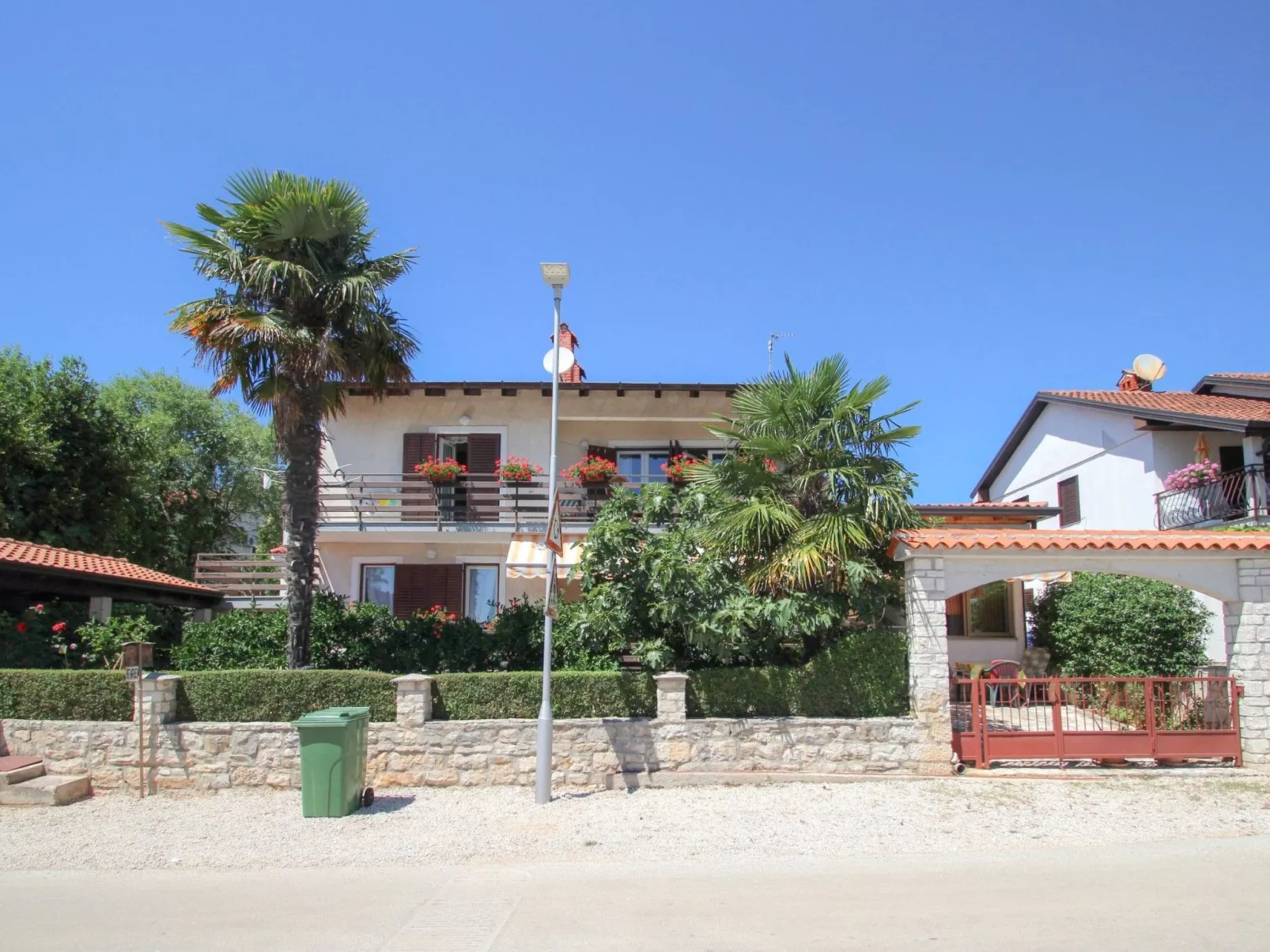 Vinka in Strandnähe-Dehors