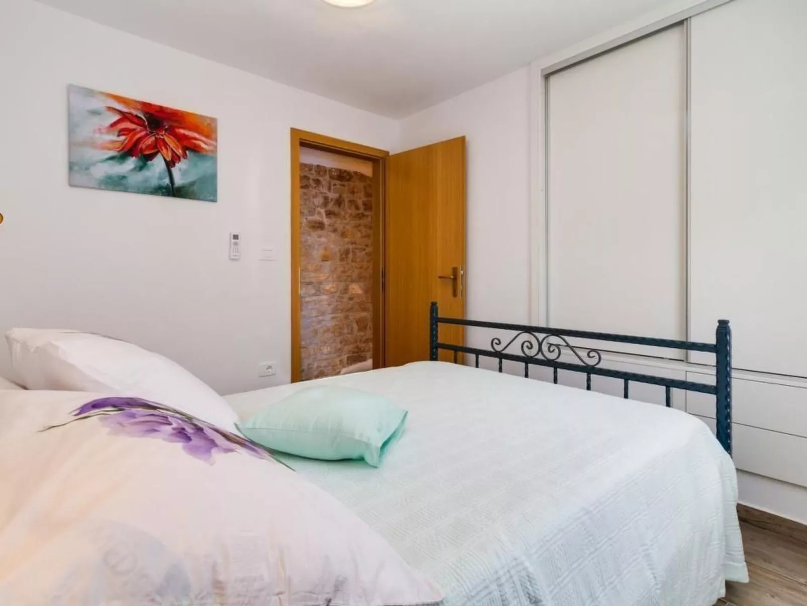 "Villa Zoro"-Drinnen